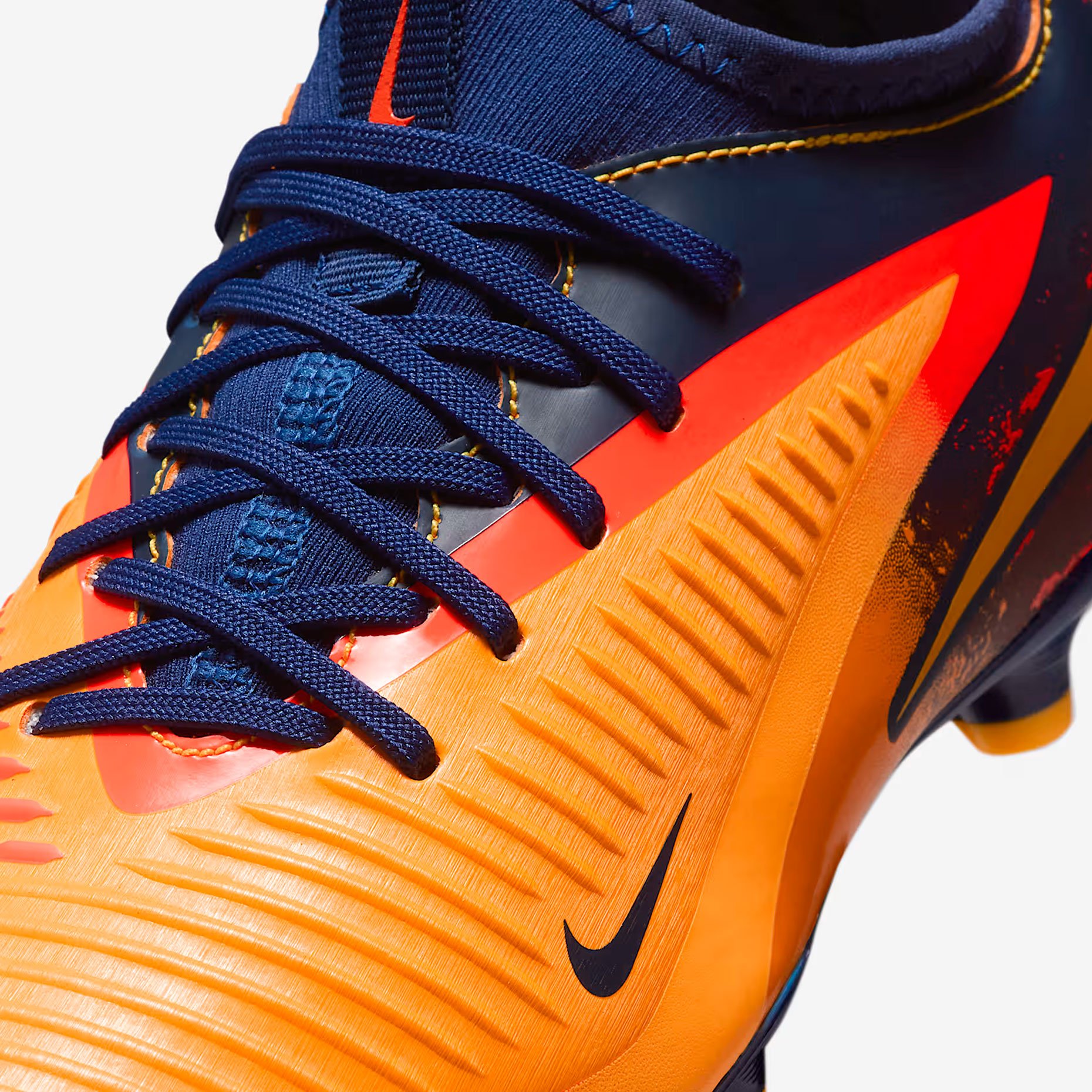 фото Бутсы футбольные  Nike Phantom 6 Low Academy 'Erling Haaland' FG HQ2032-800 Football-54 