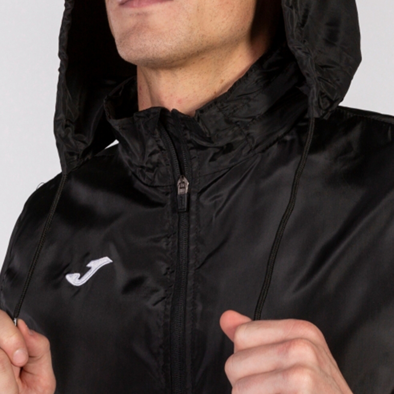 фото Куртка ветрозащитная JOMA IRIS 100087.100 черный Football-54 