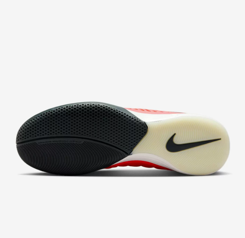 фото Игровая обувь для зала Nike Lunargato II 580456-802 Football-54 